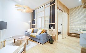 Parisuites Central Canal Saint Martin Luxe & Chic & Cosy