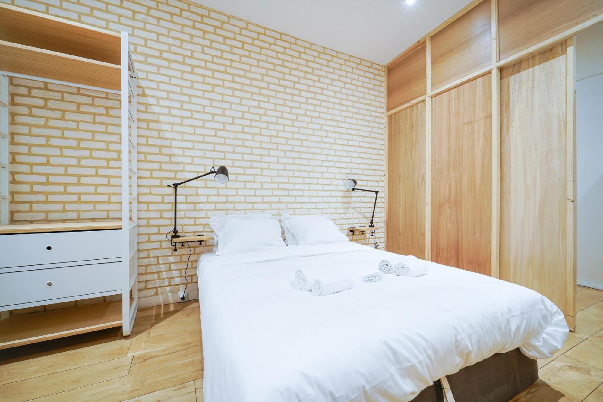 Parisuites Central Canal Saint Martin Luxe & Chic & Cosy Extérieur photo